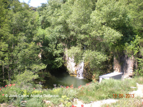 Azud de Abrisén-estribo oriental Azud de Abrisén-estribo oriental