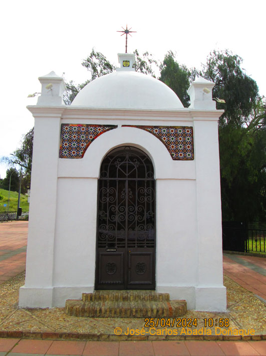 Humilladero, frente