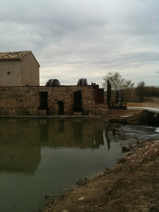 Noria de Velilla, vista lado aguas arriba Noria de Velilla, vista lado aguas arriba